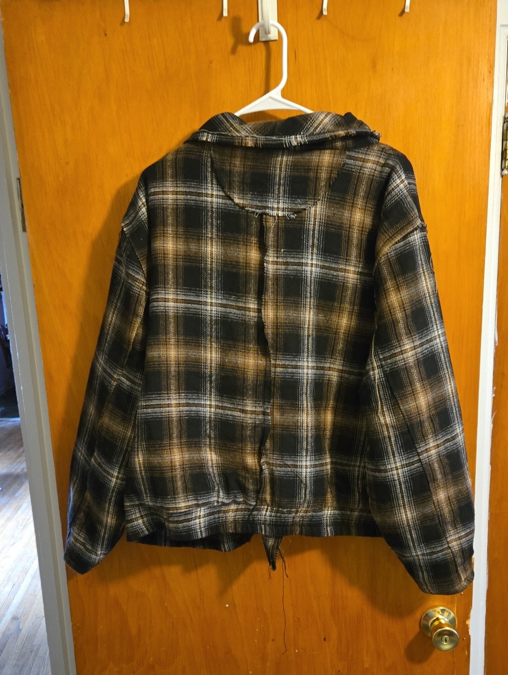 POL Jacket - Picture 4 of 6